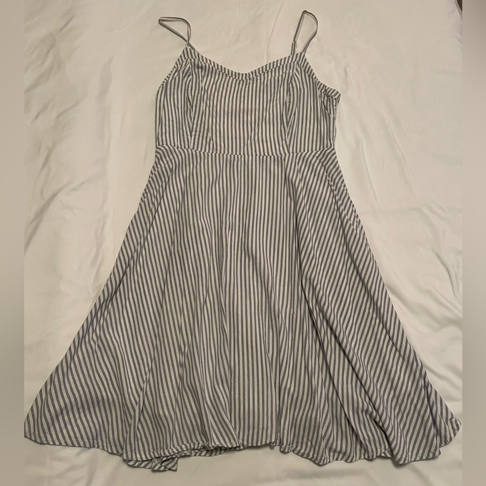 Old Navy Flowy Summer Blue/White Dress, Size M